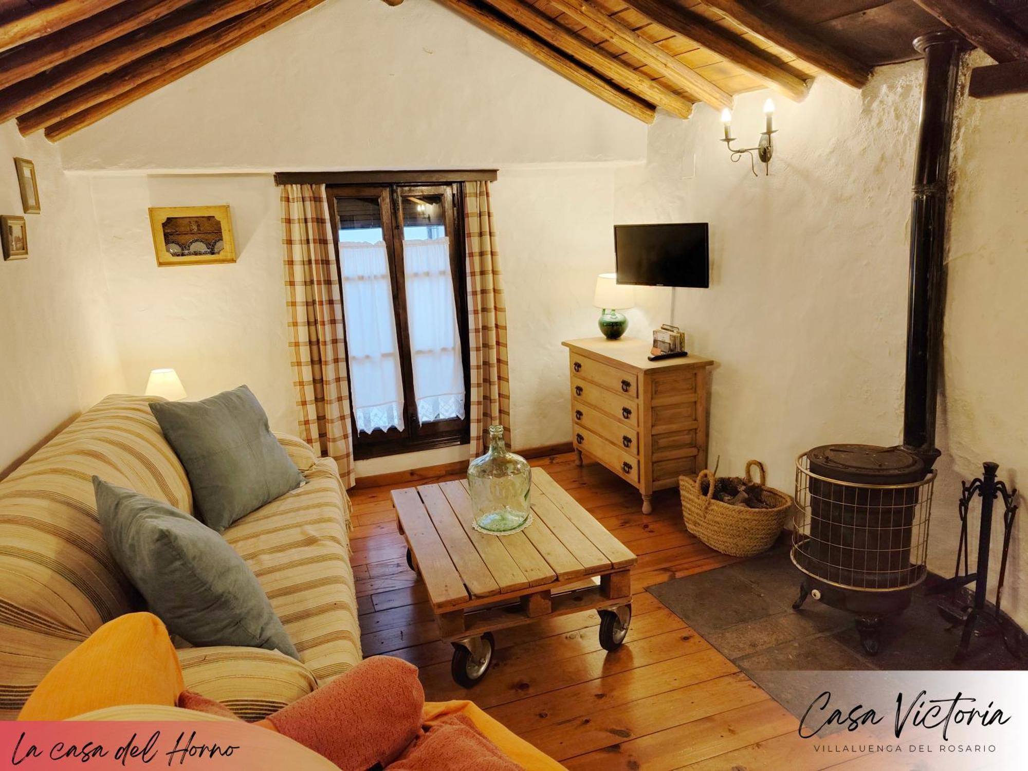 Conjunto Rural Casa Victoria Guest House Villaluenga Del Rosario Exterior foto