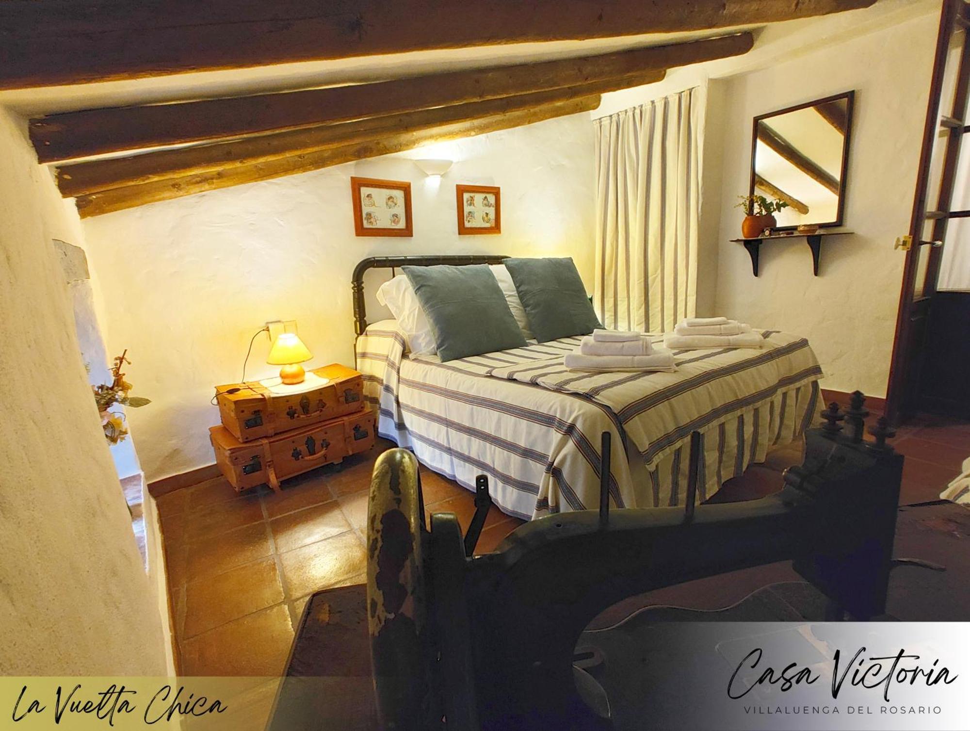 Conjunto Rural Casa Victoria Guest House Villaluenga Del Rosario Exterior foto