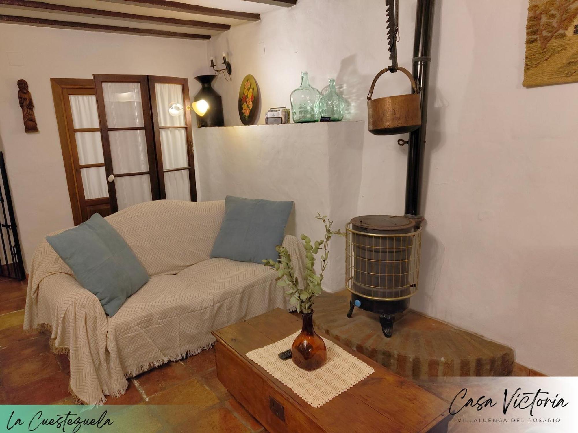 Conjunto Rural Casa Victoria Guest House Villaluenga Del Rosario Exterior foto