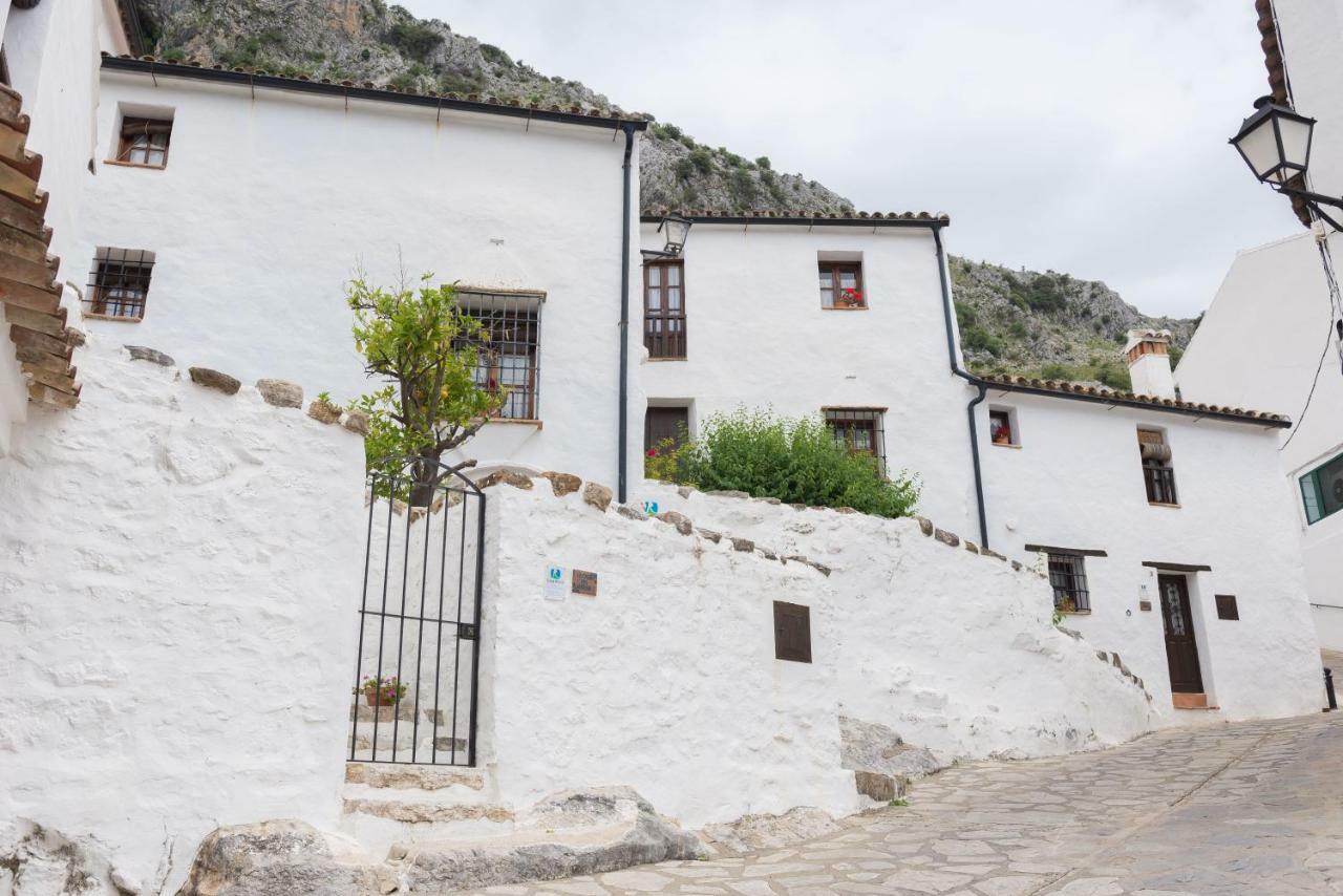 Conjunto Rural Casa Victoria Guest House Villaluenga Del Rosario Exterior foto